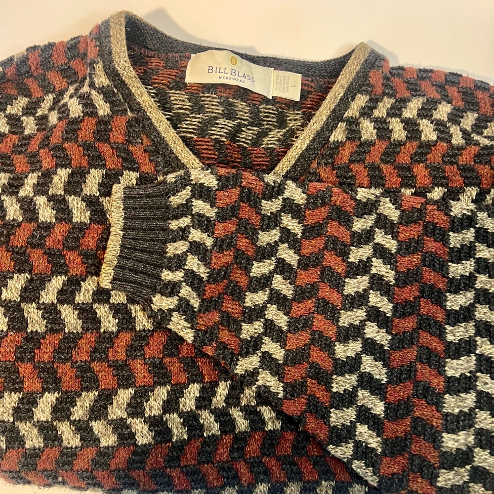Bill Blass Men's Chevron Sweater